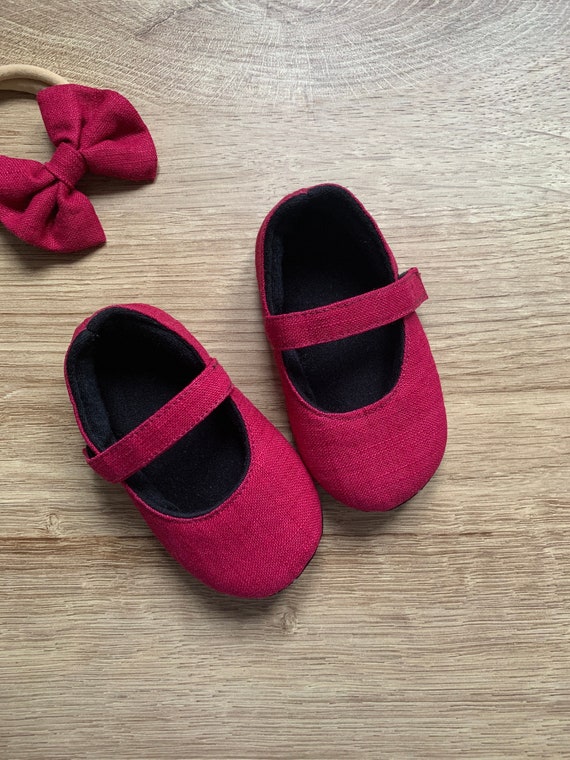 Baby girl red hotsell mary jane shoes