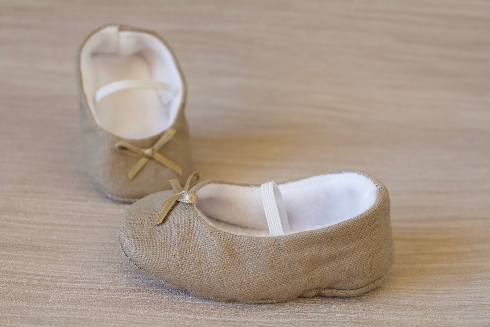 baby girl shoe, baby shoe ballet flat, taupe baby girl shoe, girls taupe linen shoe, baby ballet flat.