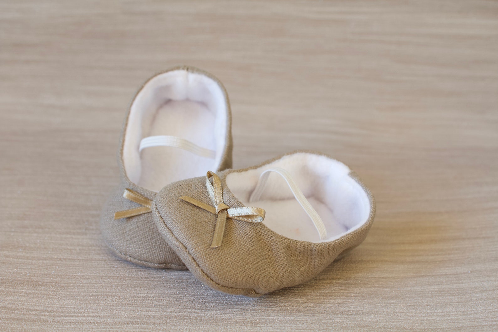 baby girl shoe, baby shoe ballet flat, taupe baby girl shoe, girls taupe linen shoe, baby ballet flat.