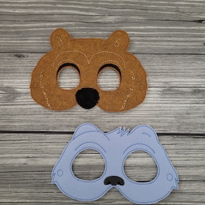 Grizzly Bear and His Rambunctious Followers - Bear Mask - Rodent Mask - Pretend Play - Halloween Costume - Dress Up Mask