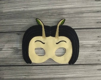 Mantis Inspired Felt Embroidered Mask - Kid & Adult - Pretend Play - Halloween Costume