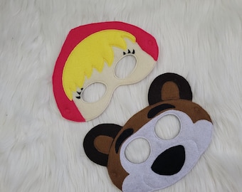 Russian Girl and Circus Bear - Folk Tale  - Pretend Play