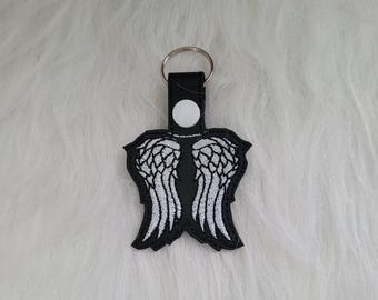 Daryl Wings Keychain: Embroidered Vinyl Key Fob - TWD Zipper Pull