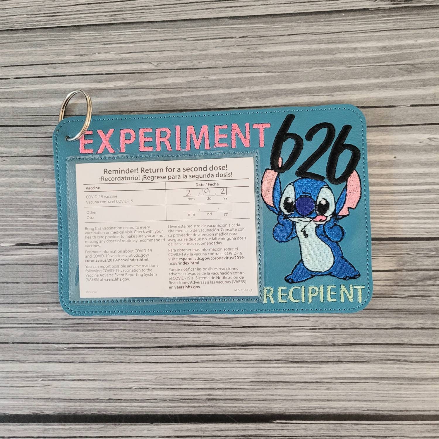 Experiment 626 Vaccination Card Holder - Alien Vaccination Card Holder