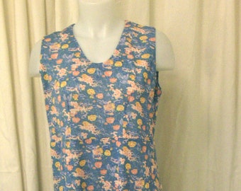 1970s Floral Knit Sundress in Blue Green Coral & Yellow Tones with an Empire Waist, Sleeveless, Scoop Neck, Size M