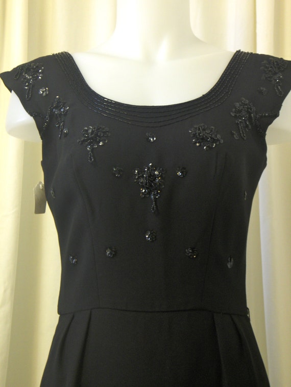 VINTAGE 1960's Black Beaded Formal Gown with Scoo… - image 2