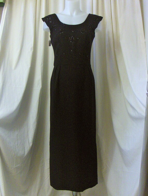VINTAGE 1960's Black Beaded Formal Gown with Scoo… - image 4
