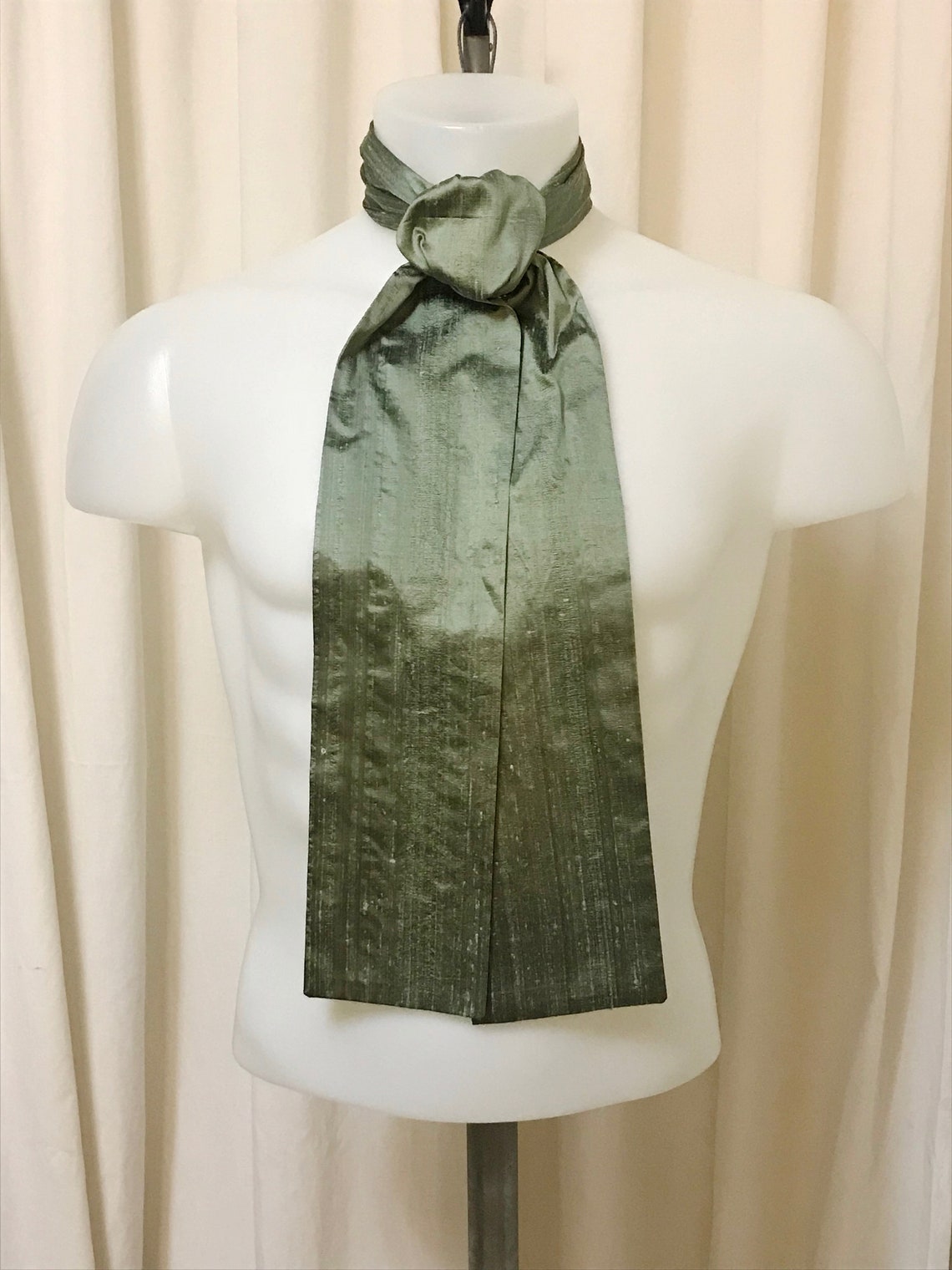Ascot Necktie in Sage Green 100% Raw Silk Fabric w/Square | Etsy