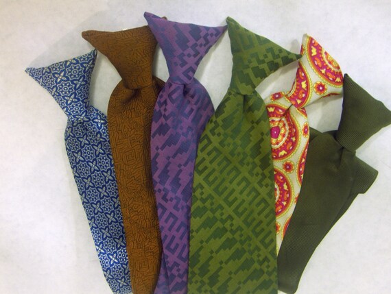 VINTAGE 1970s Wide Clip-on Neckties by 'Snapper' … - image 5