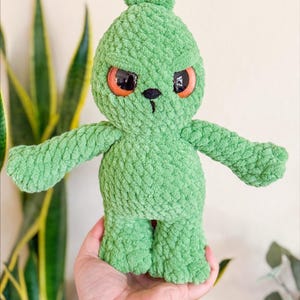 Crochet Bigfoot & Yeti Pattern – Cuddly Cryptids Amigurumi PDF + Free Christmas Grinch-Inspired Mod image 5