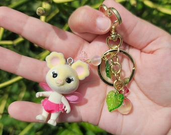 Calico Critters (Honey Bee Acres) Keychain!!