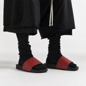 Minimalist Vegan Saffiano Leather Comfort Slides | Japanese Streetwear Sandals Minimalist Vegan Saffiano Leather Slides Streetwear Sandals main image 3