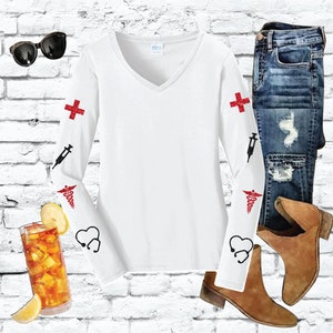 Nurse Sleeves Shirt Ladies Long Sleeve RN Nursing V-Neck Tee with Relaxed Fit