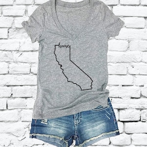 Home State Tee Pride in Your State Shirt Print Graphic Shirts Custom Color Print Women&#39;s V-Neck Fitted T-shirt