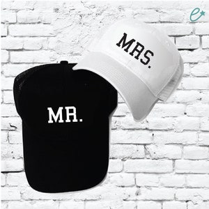 Mr and Mrs Trucker Hats Marriage Pair Couple Wedding Announcement Mesh Back Hats with Snapback