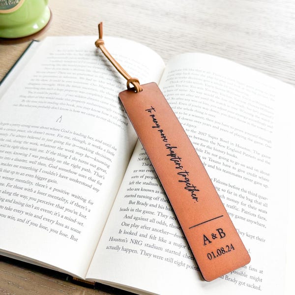 3 year anniversary gift, Anniversary Gift Idea, Third anniversary gift, Personalized Leather Bookmark, Book Lover gift for Him, Gift for Her