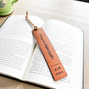 Custom Leather Bookmark, USA, Personalized 3 year anniversary gift, Book Lover gift, Gift For Him, Gift for Her, Anniversary Gift Idea