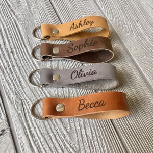 Leather Keychain, mens gift, Personalized leather keychain, Custom Keychain, Leather Gift, Unique Gift, Leather keyring, bridesmaids gift image 2