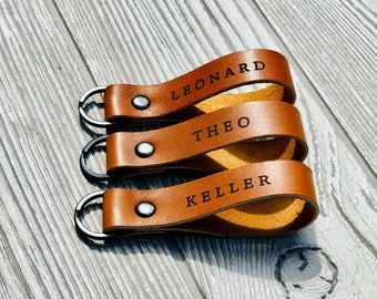 Keychain, Leather keychain, personalized keychain, custom keychain, gift for him, guy gift, gift for guy, keychain for guy, special keychain