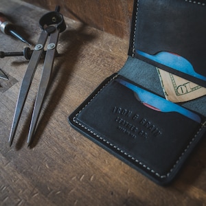 Cartera plegable de cuero para hombre hecha a mano, EE. UU., Cartera de cuero de grano completo de primera calidad, Cartera compacta, Regalos para hombres, 3er aniversario para él