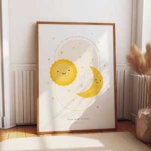 Cadeau personnalisé pour impression d'art mural chambre d'enfant nouveau-né, soleil, lune, étoiles illustration avec nom, date de naissance, initiales des parents et du bébé