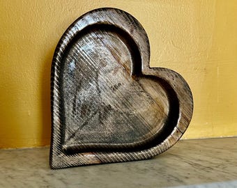 Handmade Wooden Heart Catch Tray |  Valentine's Day Decor | Farmhouse Candy Dish | Key & Wallet Holder | Valentine Gift | Wedding Gift
