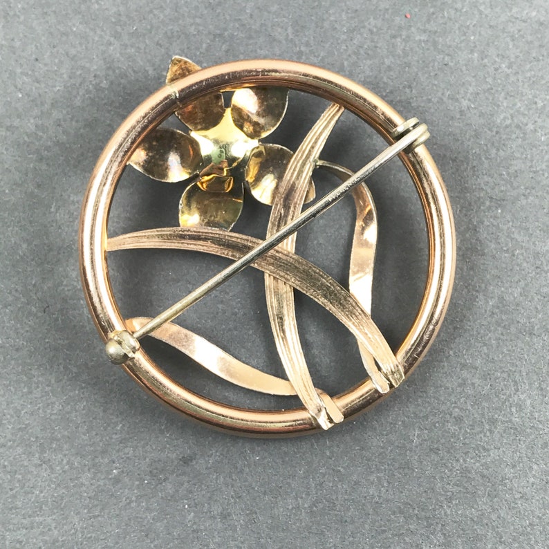 Vintage Krementz Flower Circle Pin Brooch
