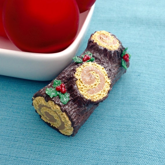 Yule Log Cake Christmas Ornament, Holiday Woodland Decoration, Chocolate Icing, Holly, French Pastry, Canadian Dessert, Faux Fake Food