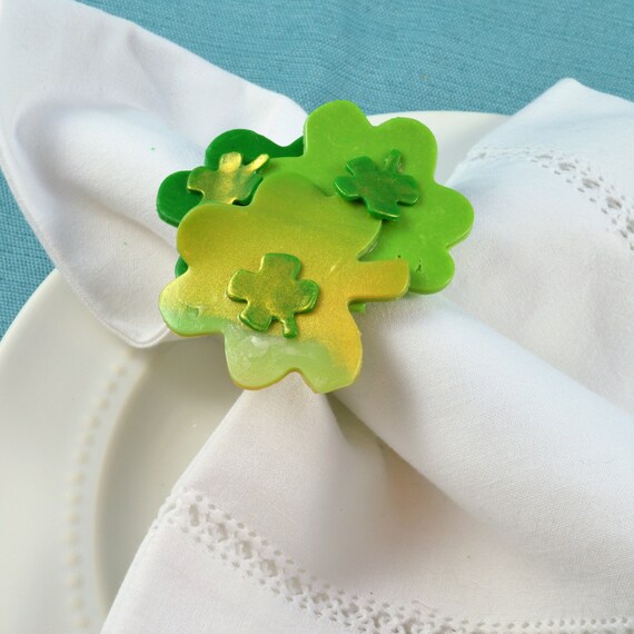 Shamrock Napkin Rings, Spring Table Decoration, Green, Gold, Four Leaf Clover, Hostess Gift, Wedding Favors, St. Patrick's Day Dinner, Irish