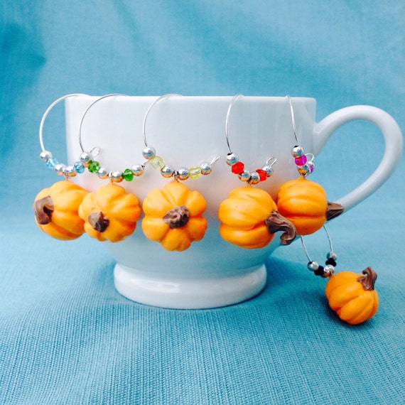 Pumpkin Wine Glass Charms, Coffee Mug or Tea Charm, Thanksgiving or Halloween Party, Fall Decoration, Holiday gift, Champagne, Orange Squash