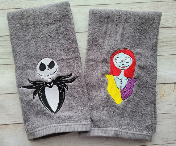 Halloween Embroidered Hand Towel,Guest Hand Towel,Hand Towel,Skeleton Hand Towel, Christmas Bath Decor,Halloween Bath,Nightmare Bath Decor