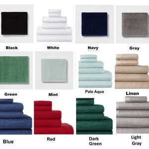 Pode incluir: Uma cole&ccedil;&atilde;o de toalhas de banho retangulares em v&aacute;rias cores s&oacute;lidas, incluindo preto, branco, azul marinho, cinza, verde, menta, &aacute;gua p&aacute;lido, linho, azul, vermelho, verde escuro e cinza claro. As toalhas s&atilde;o exibidas dobradas e em pilhas.