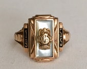 Vintage 10k Gold Akron Ohio TerryBerry Designed 1955 Ladies Class Ring Featuring Mother Of Pearl Inlaid Face