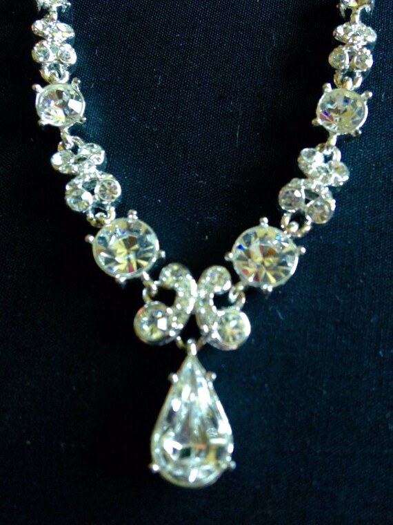 Vintage Platinum Style Teardrop Rhinestone Napier… - image 2