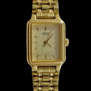 Vintage Ladies Gold Plated Seiko Quartz Wristwatch Featuring - Etsy