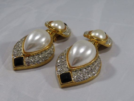 Vintage Gold Tone Creamy Pearl Cabochon Drop Earr… - image 6