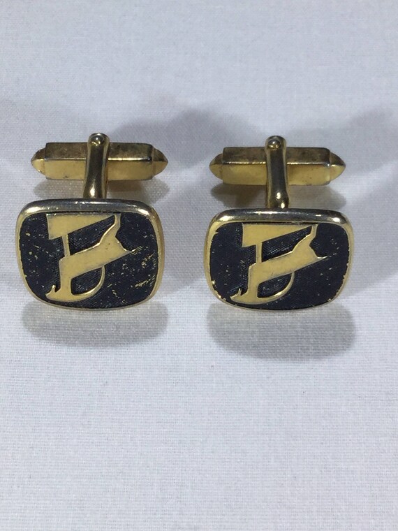 Vintage Gentlemens Designer Style Gold Tone Cuffli