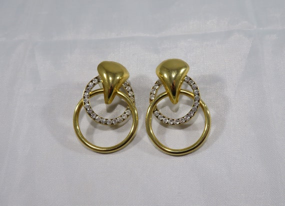 Vintage Gold Tone Double Hoop Rhinestone Earrings… - image 10