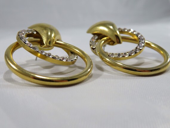 Vintage Gold Tone Double Hoop Rhinestone Earrings… - image 2