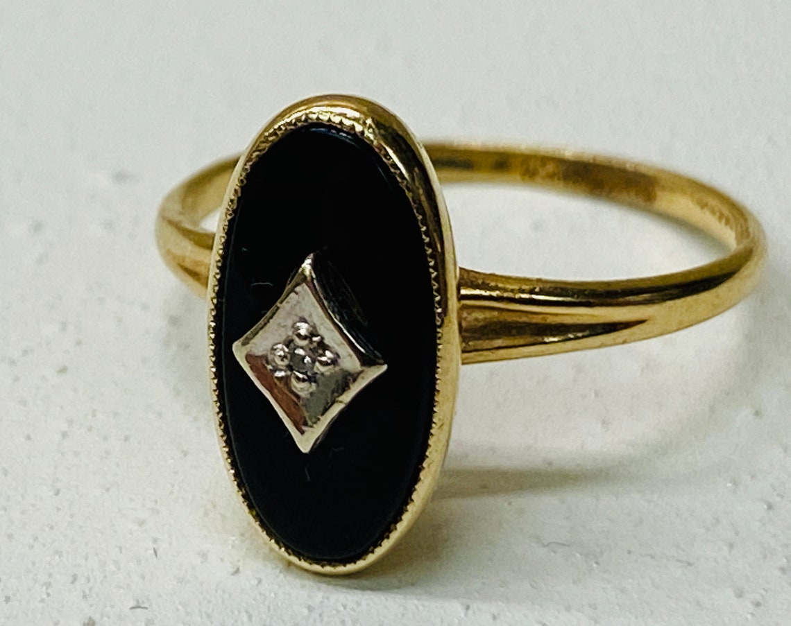 Vintage 10k Gold Diamond Center Black Onyx Cocktail Ring Etsy