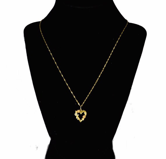 Vintage 14k Gold Heart Pendant Necklace Featuring Elegant - Etsy