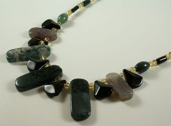 Vintage Zumani multiple shaped stone necklace in … - image 1
