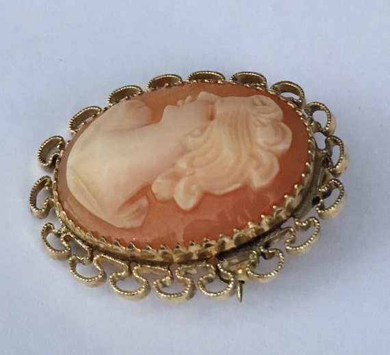Vintage 10k Gold Filigree Hand Carved Cameo Brooc… - image 4