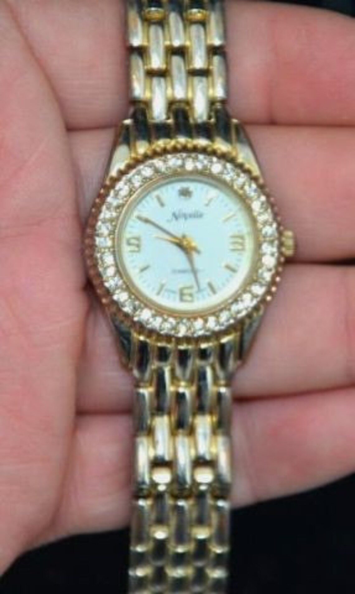 Vintage Ladies Novelle Quartz Brushed Gold Tone Diamond Bezel Watch ...