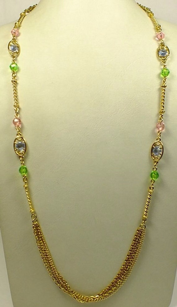Vintage Lovely Gold Tone Multi Chain Necklace Feat