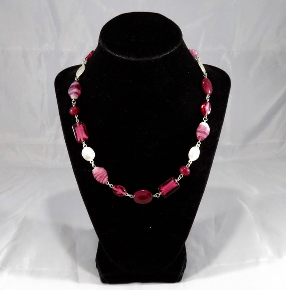 Vintage Raspberry Stone Ladies Designer Necklace … - image 2