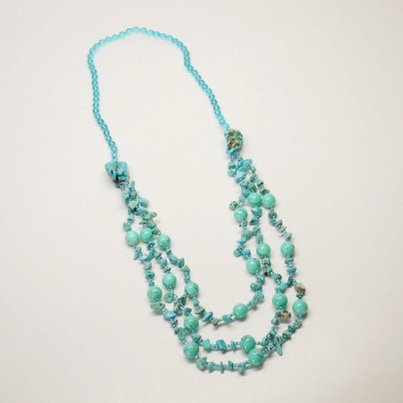 Beautiful Vintage Turquoise Beaded & Glass Beaded… - image 2