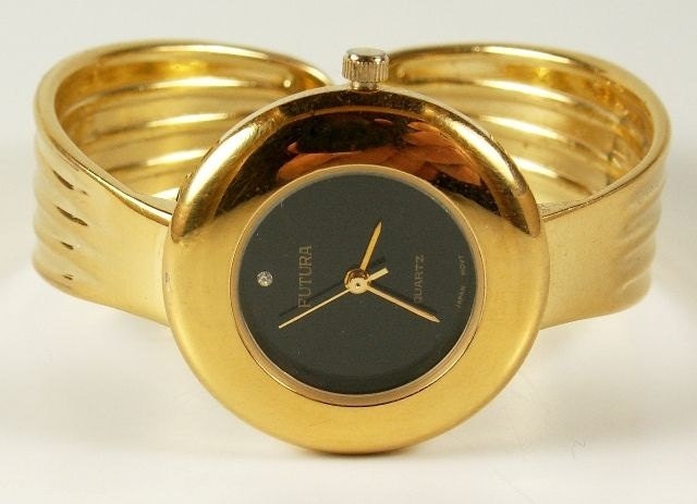 Lovely Vintage Futura Gold Tone Quartz Timepiece With Ribbon Designed Textured Clip Style Bracelet Band Etsy Ireland