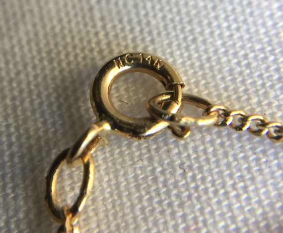Vintage 10k Gold Curb Chain Designer Necklace Fea… - image 5