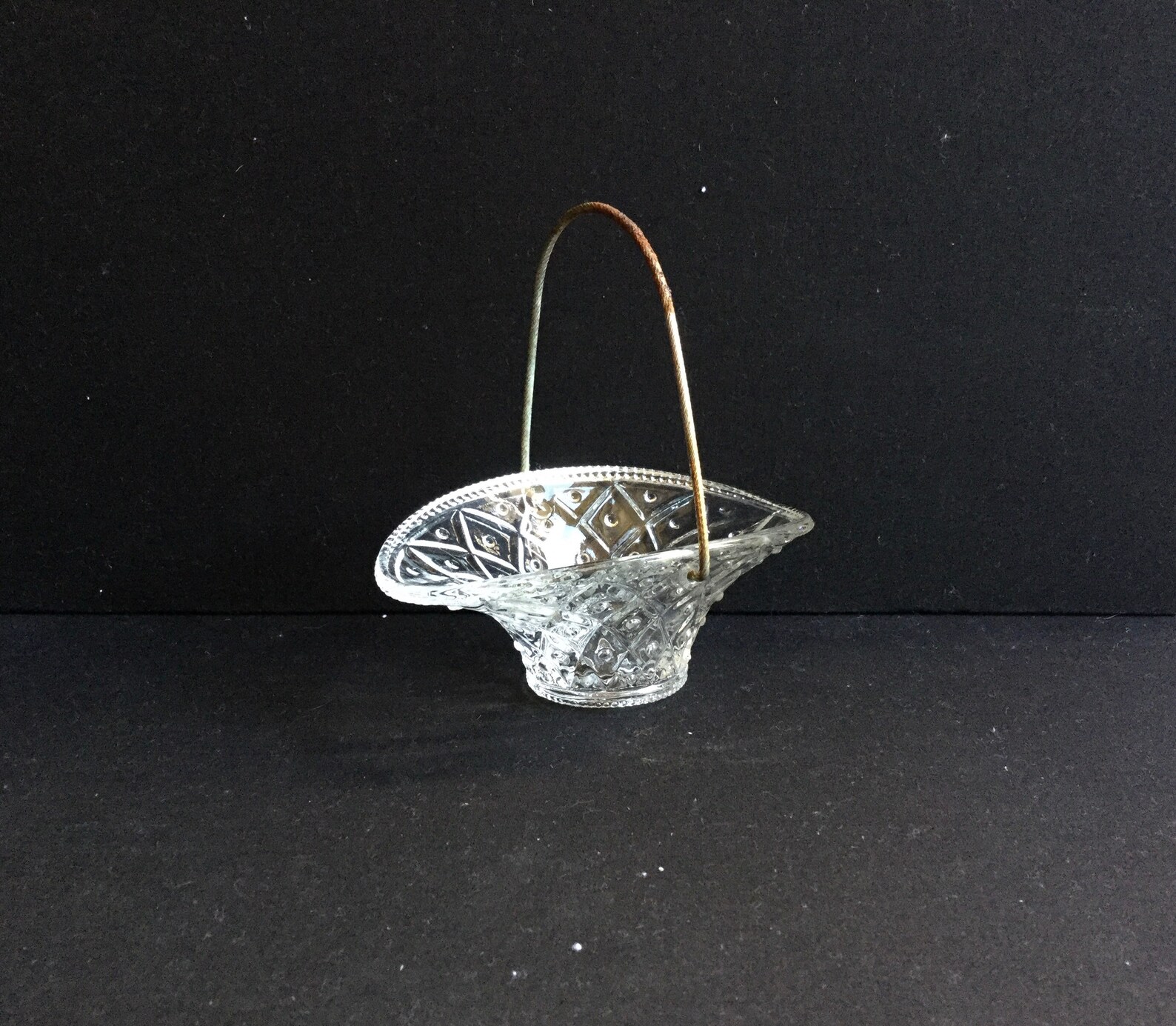 Vintage Crisscross Muster Avon Designer Glas Schmuckkorb ...